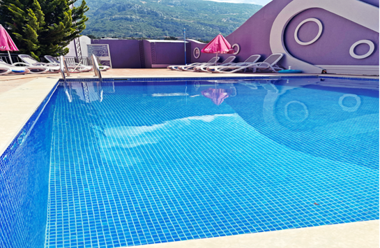 zehra otel havuz